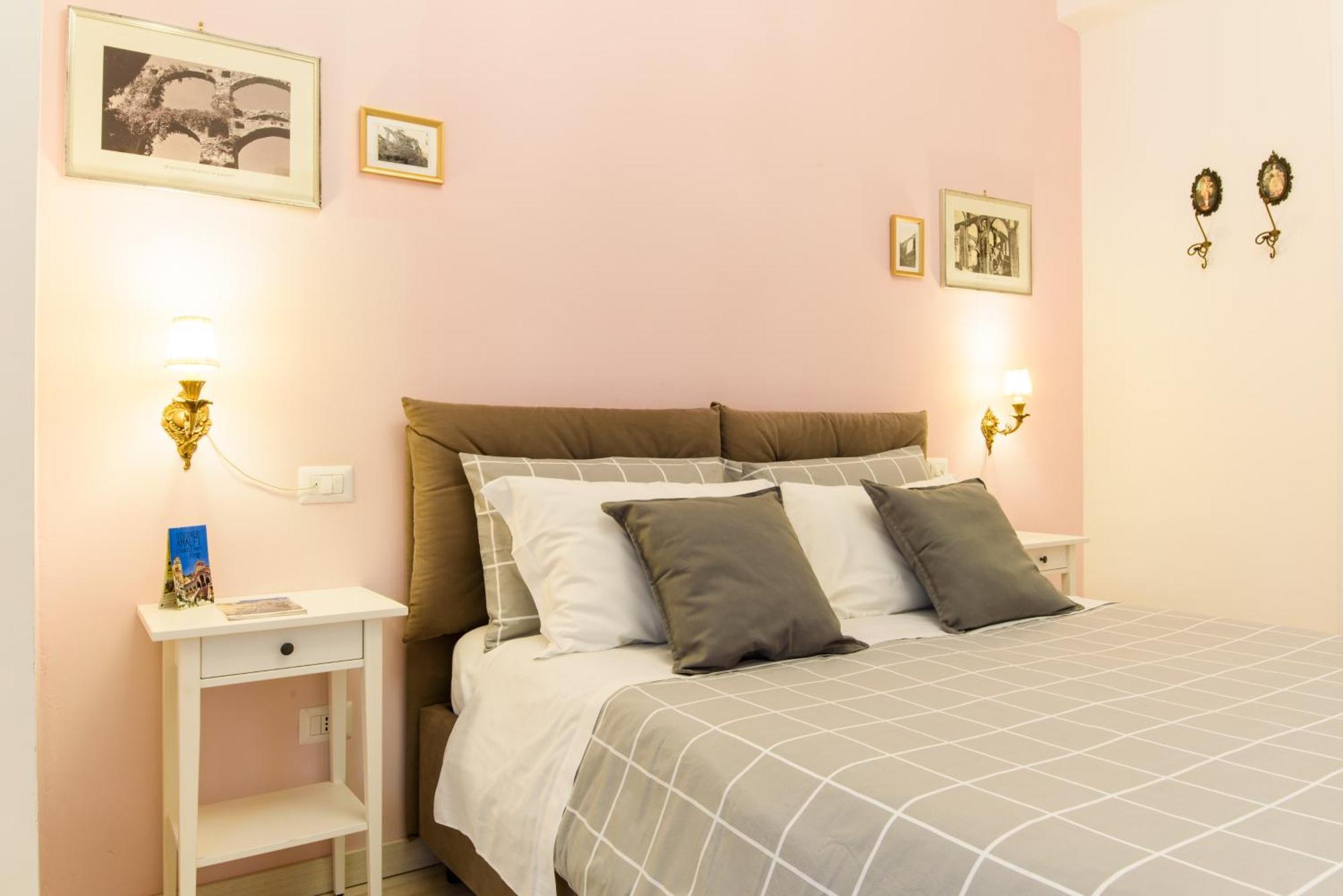 Gli Archi Dei Diavoli Bed & Breakfast Salerno Exterior photo